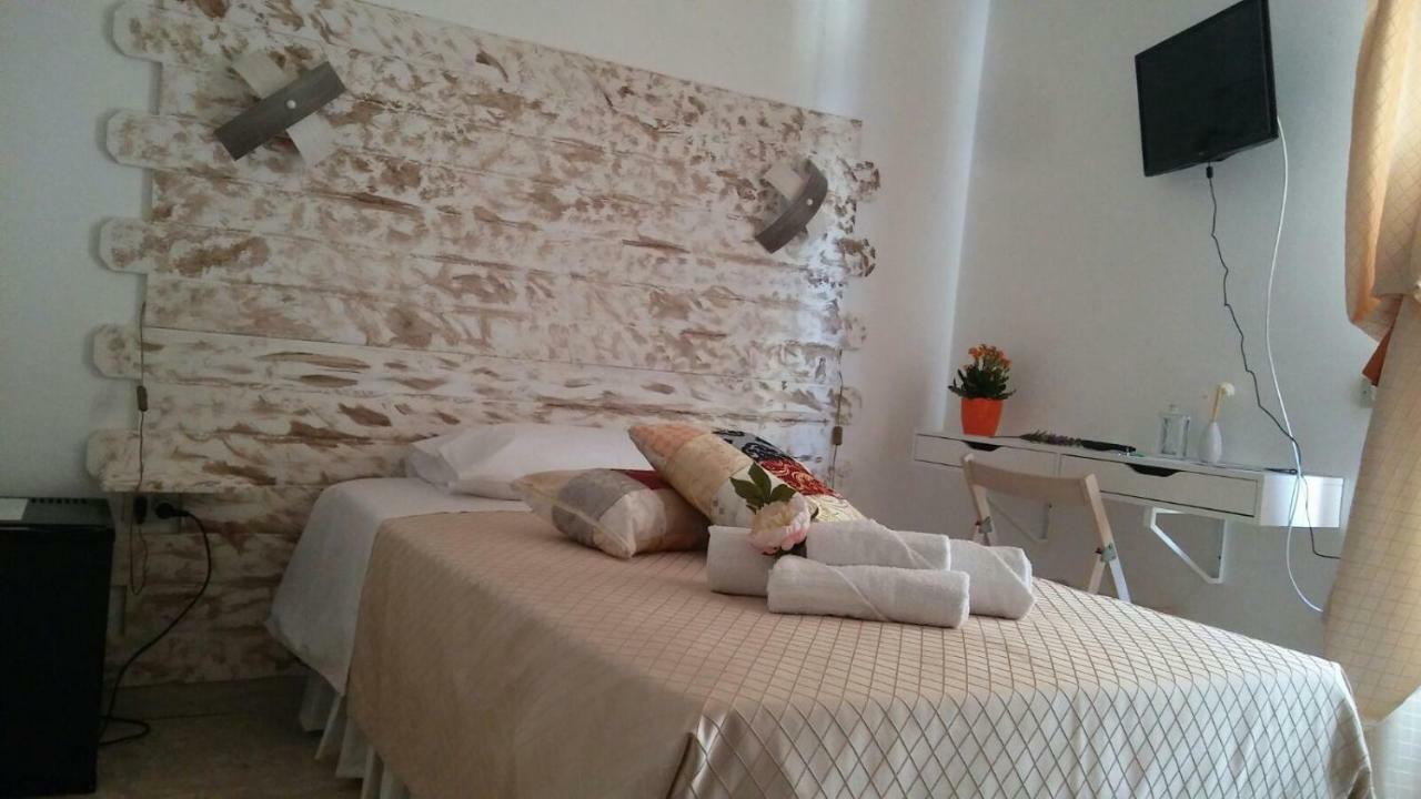 Bed And Breakfast Elettra Marconia Exterior foto